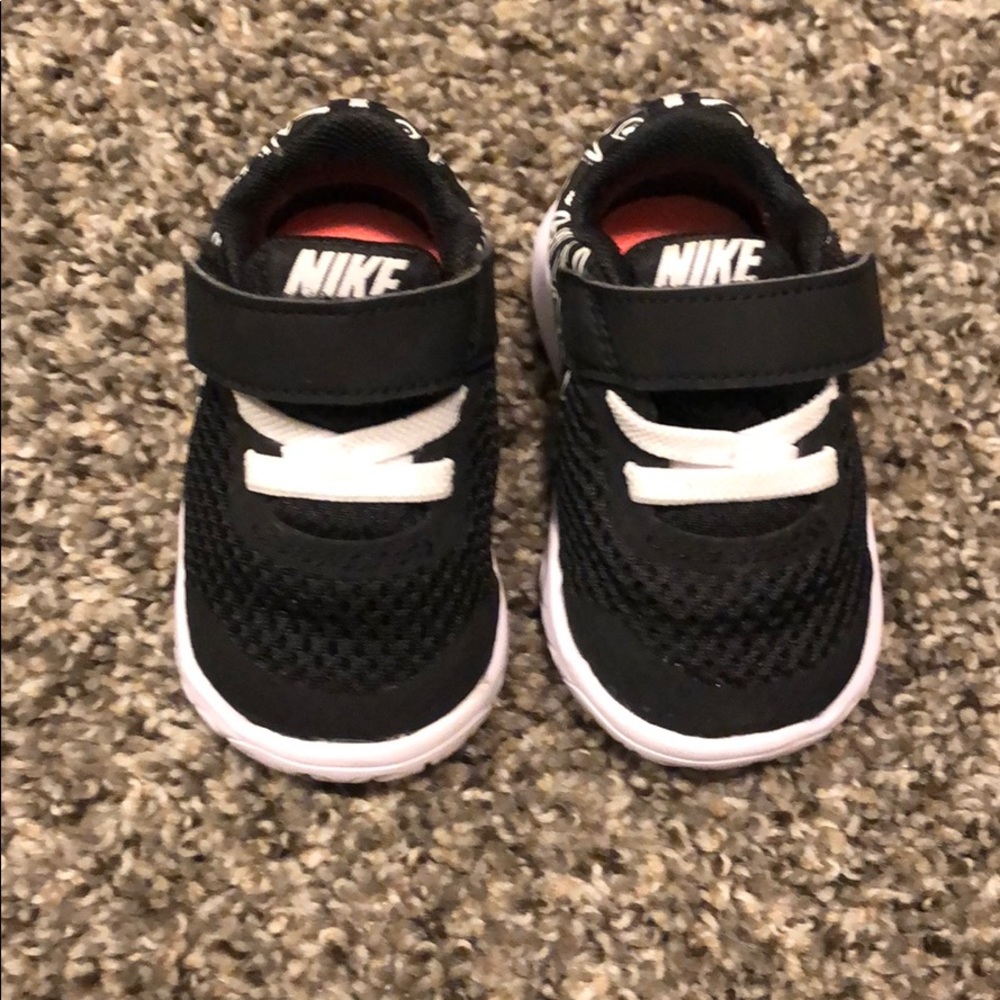 Nike baby girl shoes